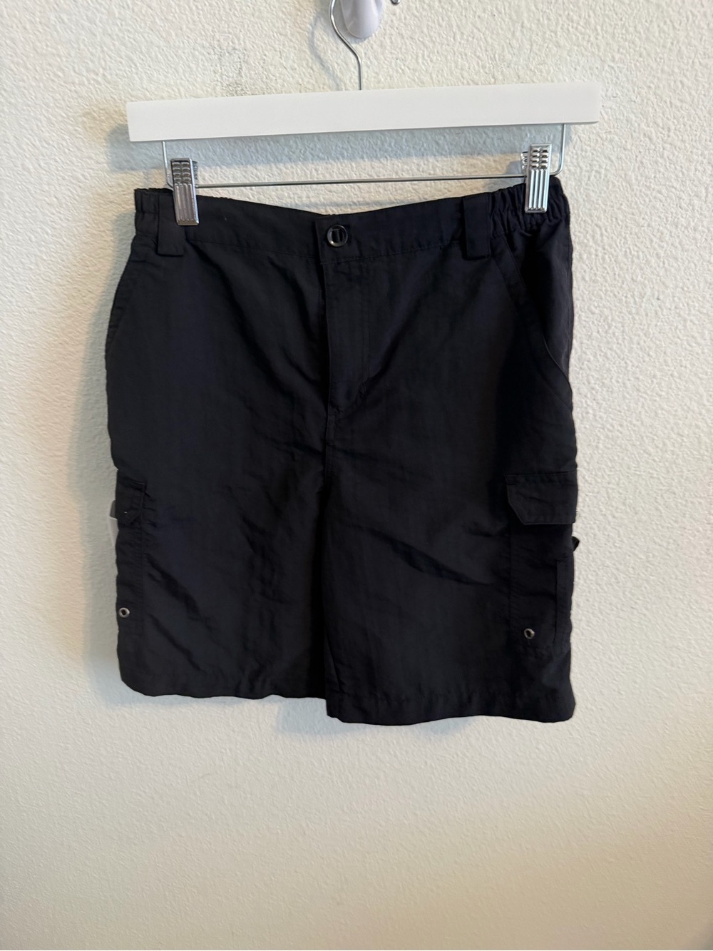 Men's Black Cargo Shorts with Utility Pockets
